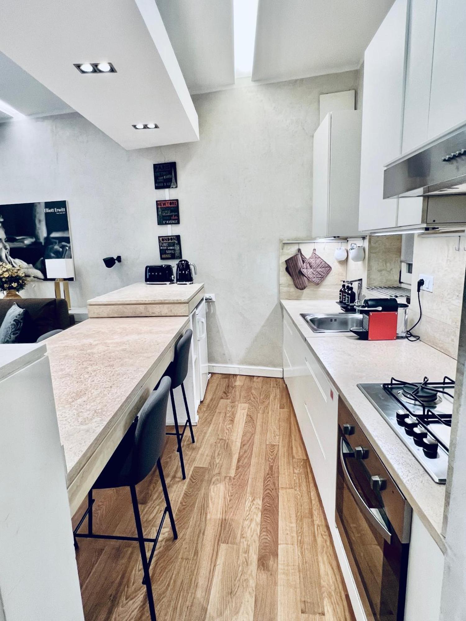 Campo Dei Fiori Modern Apartment With Terrace Рим Екстериор снимка
